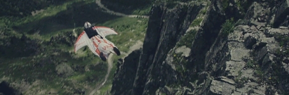 Split-Of-A-Second-Basejump-Wingsuit
