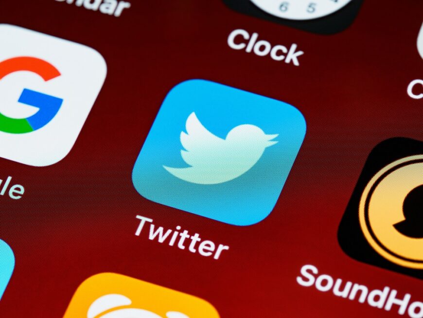 Twitter-icone-Smartphone-contenu-suggerer-supprimer